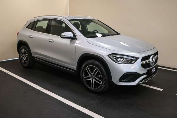 Mercedes-Benz GLA 200 d 110 kW image number 2