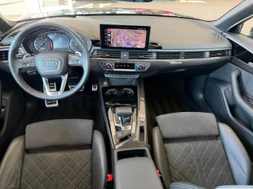 Car image 42