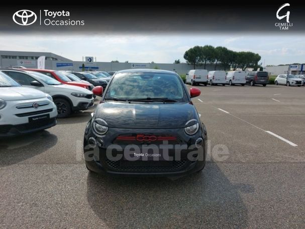 Fiat 500 e 88 kW image number 17