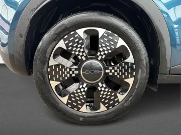 Car image 31