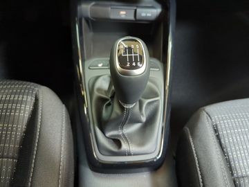 Car image 22