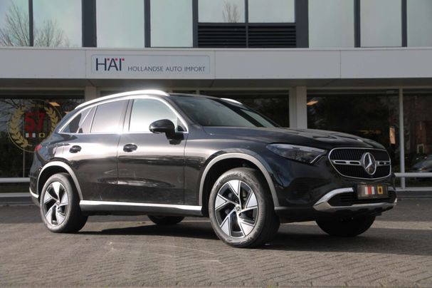 Mercedes-Benz GLC 300 e 4Matic 230 kW image number 11