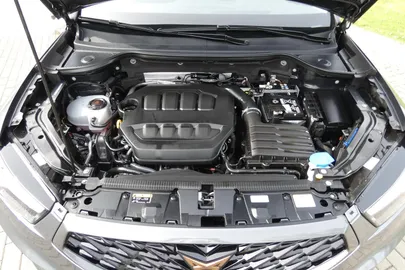 Car image 30