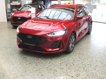 Car image 32