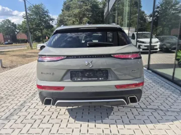 Car image 46