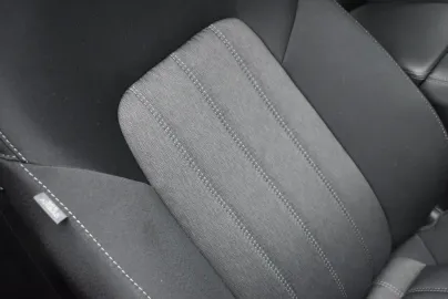 Car image 50