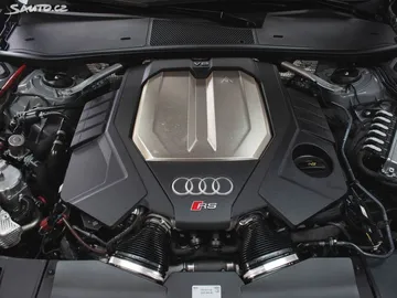 Car image 32