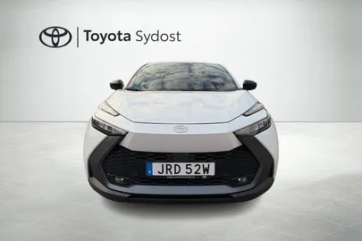 Car image 2
