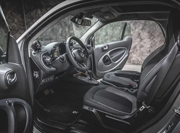 Car image 21