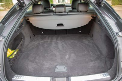 Car image 37