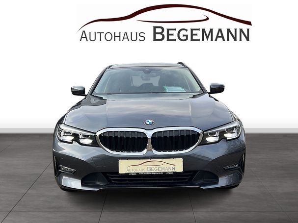 BMW 320d Touring Advantage 140 kW image number 8