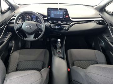 Car image 16