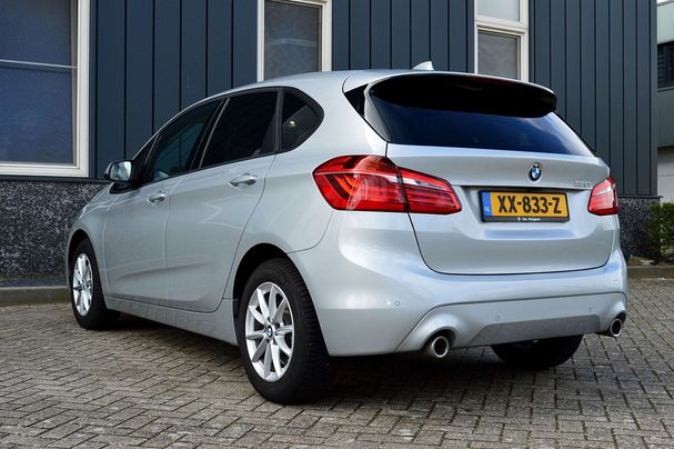 BMW 220i Active Tourer 141 kW image number 3