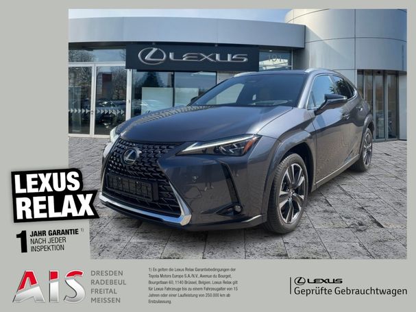 Lexus UX 300h Luxury Line E-FOUR 146 kW image number 2