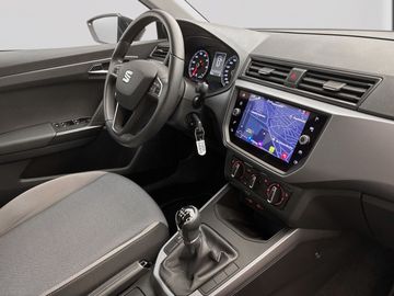 Car image 16