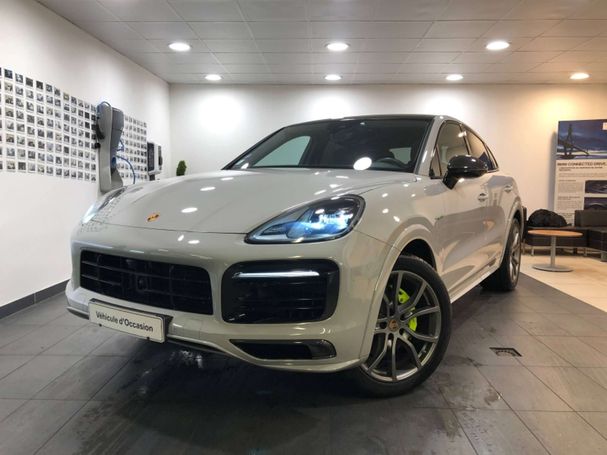 Porsche Cayenne E-Hybrid 254 kW image number 1