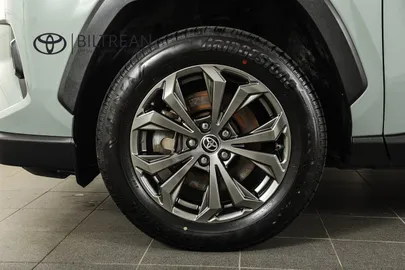 Car image 20