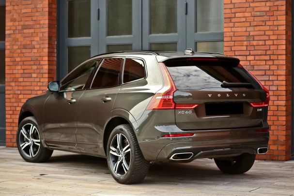 Volvo XC60 B4 AWD Geartronic RDesign 145 kW image number 12