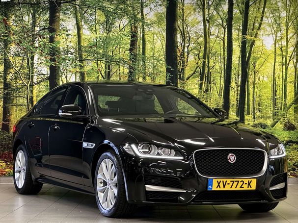 Jaguar XF 147 kW image number 2