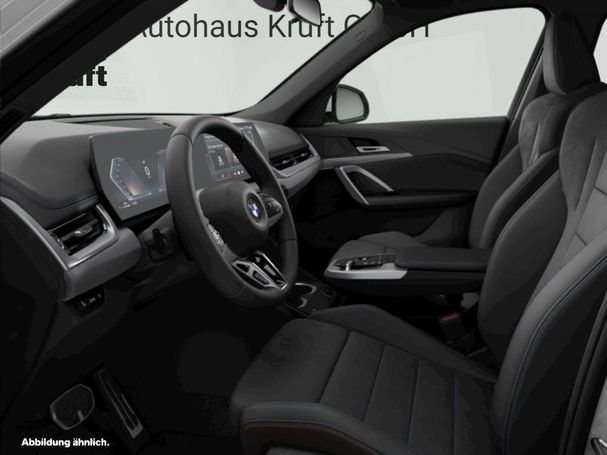 BMW X1 sDrive18i 100 kW image number 3