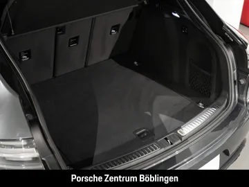 Car image 35