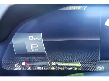 Car image 33
