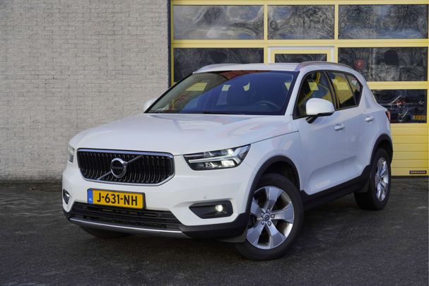 Volvo XC40 1.5 T2 95 kW image number 2