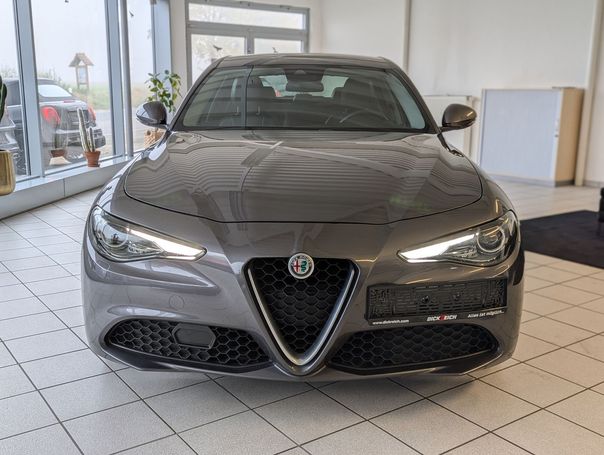 Alfa Romeo Giulia 2.2 Super 132 kW image number 3