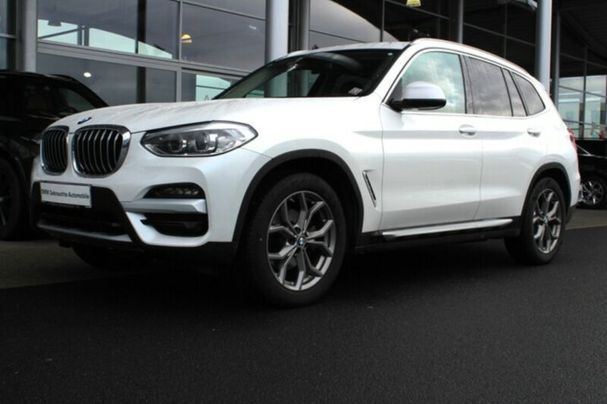 BMW X3 xDrive20i 135 kW image number 1