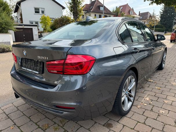 BMW 320i Sport Line 135 kW image number 5