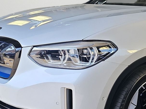 BMW iX3 Impressive 210 kW image number 5