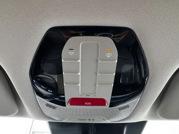 Car image 41