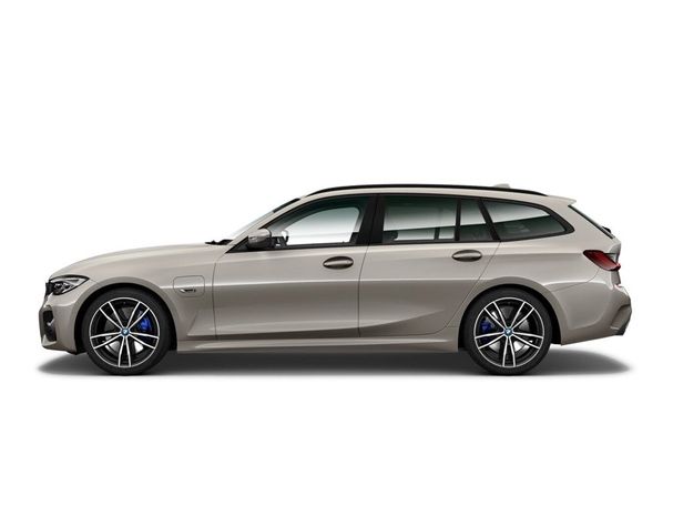 BMW 330 e Touring M Sport 215 kW image number 5