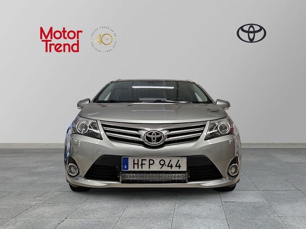 Toyota Avensis 2.0 D F 93 kW image number 2