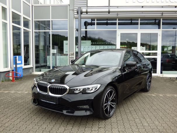 BMW 320d xDrive Sport Line 140 kW image number 1