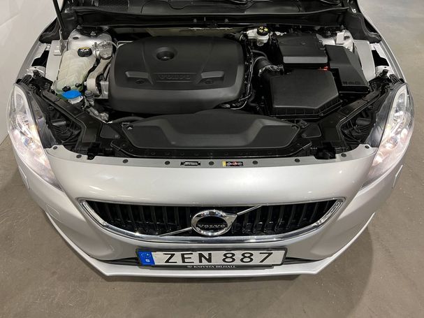 Volvo V40 T3 Geartronic 112 kW image number 10