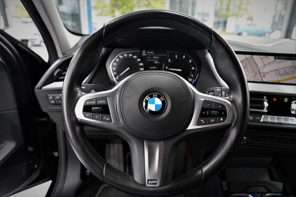 BMW 118i 103 kW image number 24