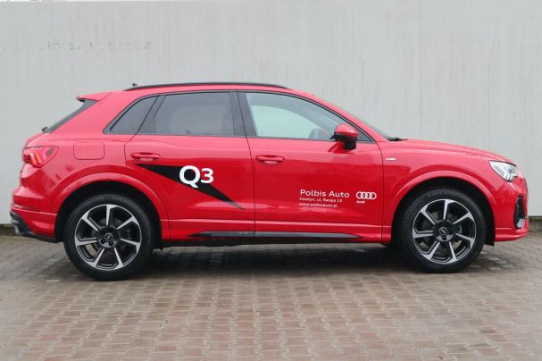 Audi Q3 35 TFSI S tronic S-line 110 kW image number 6