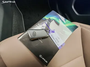 Car image 39