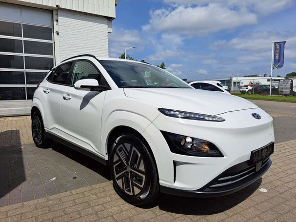 Hyundai Kona 64 kWh 150 kW image number 3