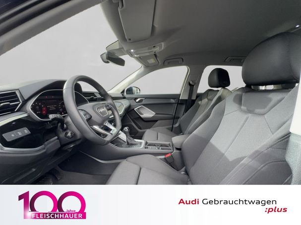 Audi Q3 35 TFSI S-line 110 kW image number 9