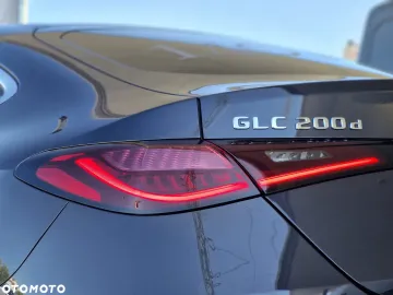 Car image 40
