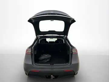 Car image 35