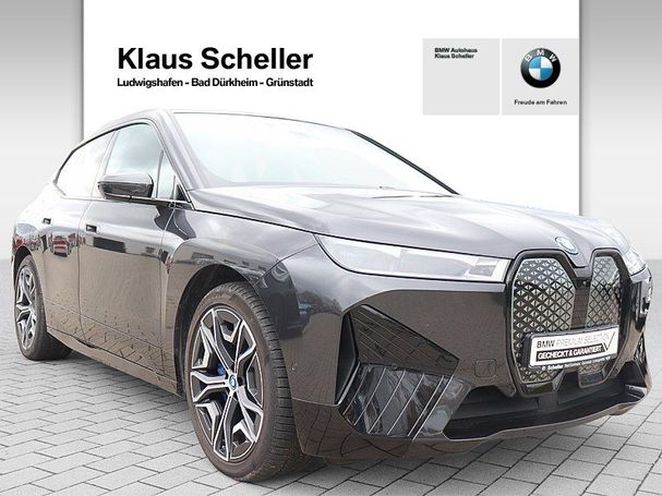 BMW iX xDrive40 240 kW image number 2