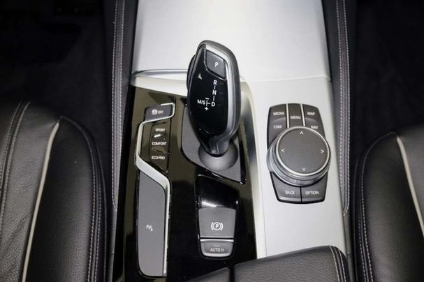 BMW 520d Touring 140 kW image number 11