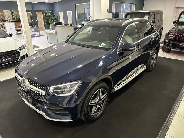 Mercedes-Benz GLC 300 e 235 kW image number 1