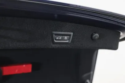Car image 41