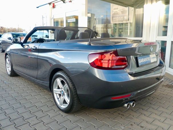 BMW 220i Cabrio Advantage 135 kW image number 8