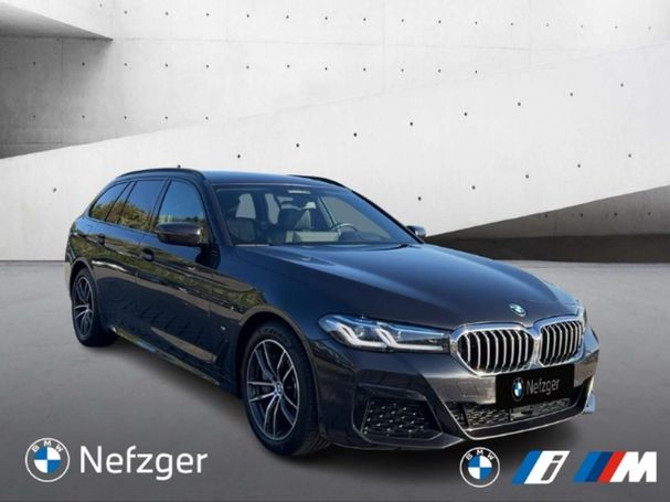 BMW 540d Touring xDrive 250 kW image number 2