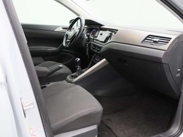 Car image 31